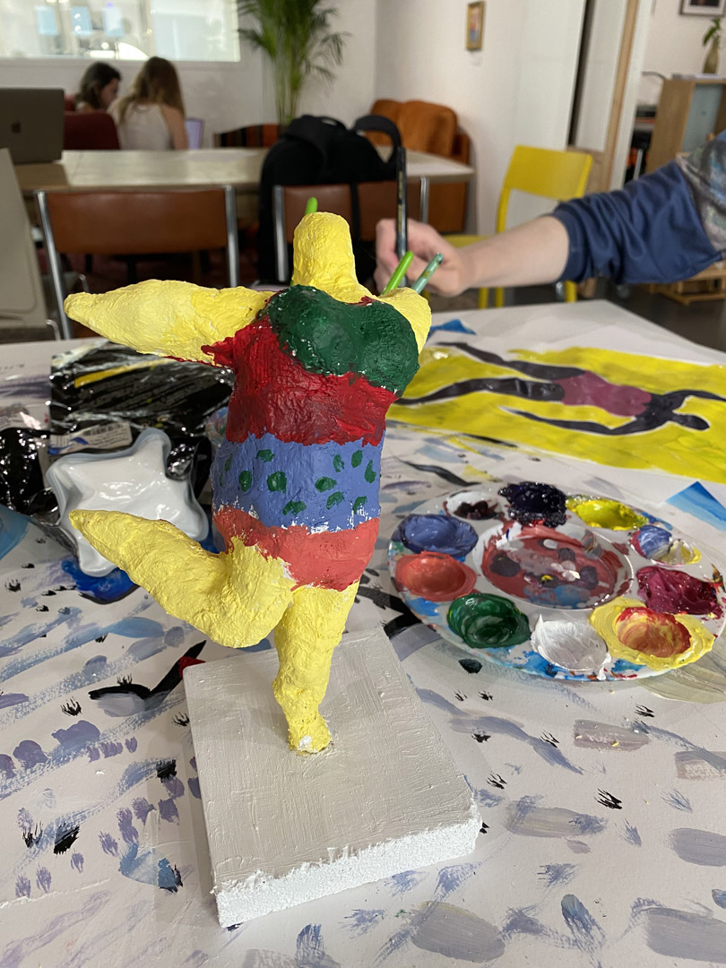 cours arts plastique enfant moon creative workspace bordeaux gironde 3